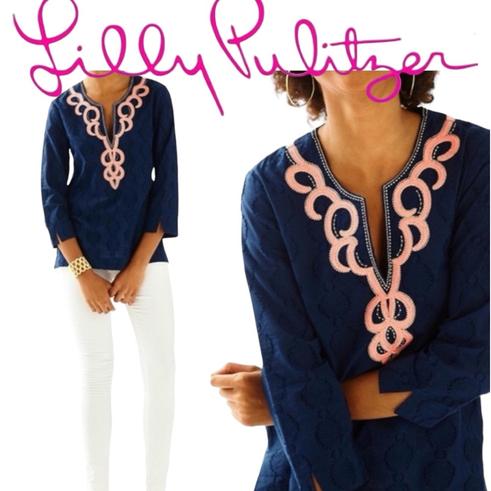 Lilly Pulitzer Amelia Island tunic in size Small. Navy blue  EUC Gorgeous detail